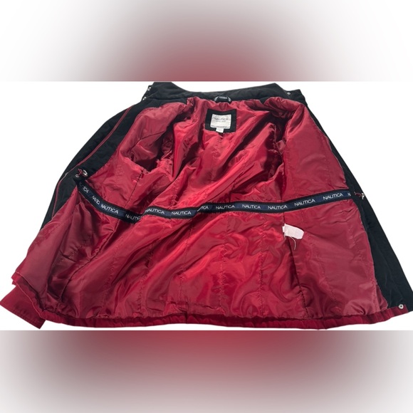 NAUTICA women’s classic Jacket Sz M Lightweight Quilted Lining - Red/Black EUC - Picture 4 of 7